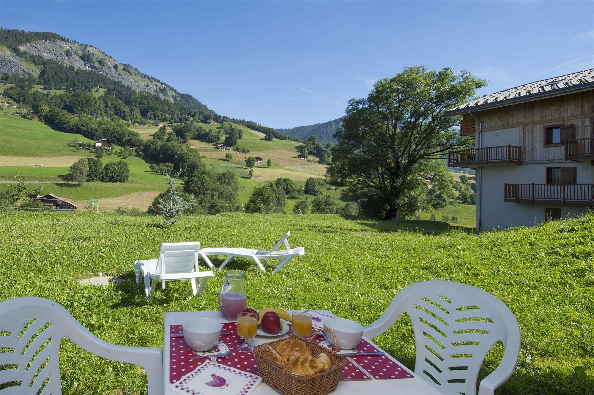 Résidence Néméa Les Chalets Des Evettes Flumet Exterior foto